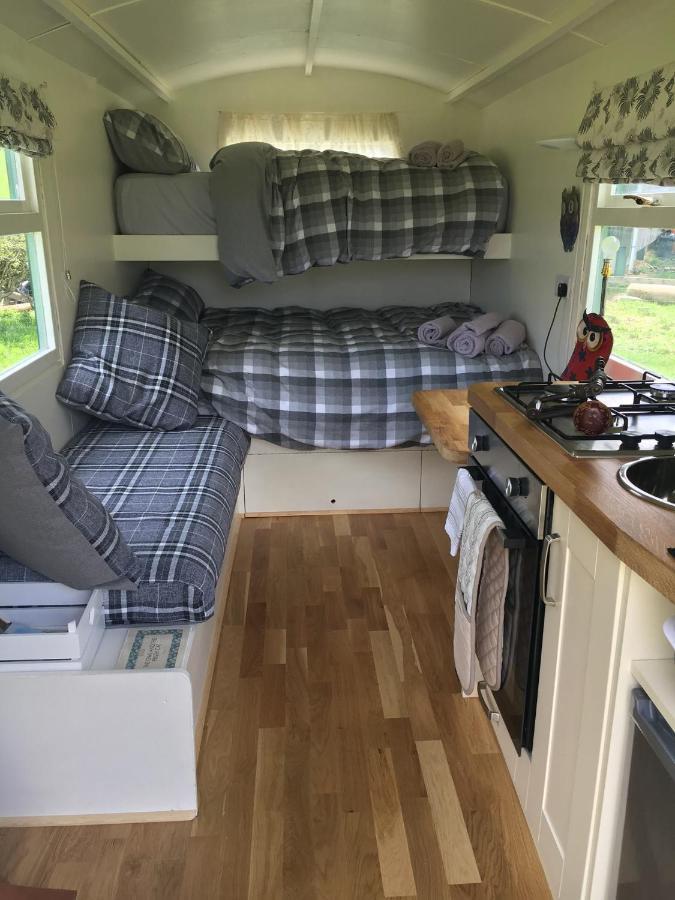 Shepherd'S Hut Westcote Villa Hawick Exterior photo